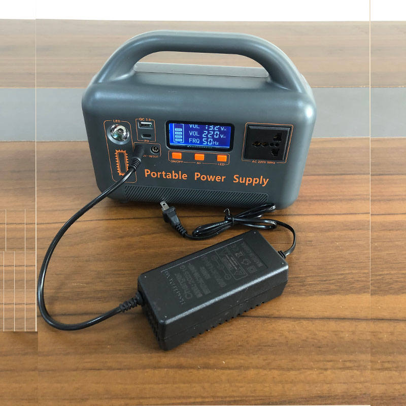 Draagbare noodstroomgenerator  - Outdoor Camping Fan recensie en prijs